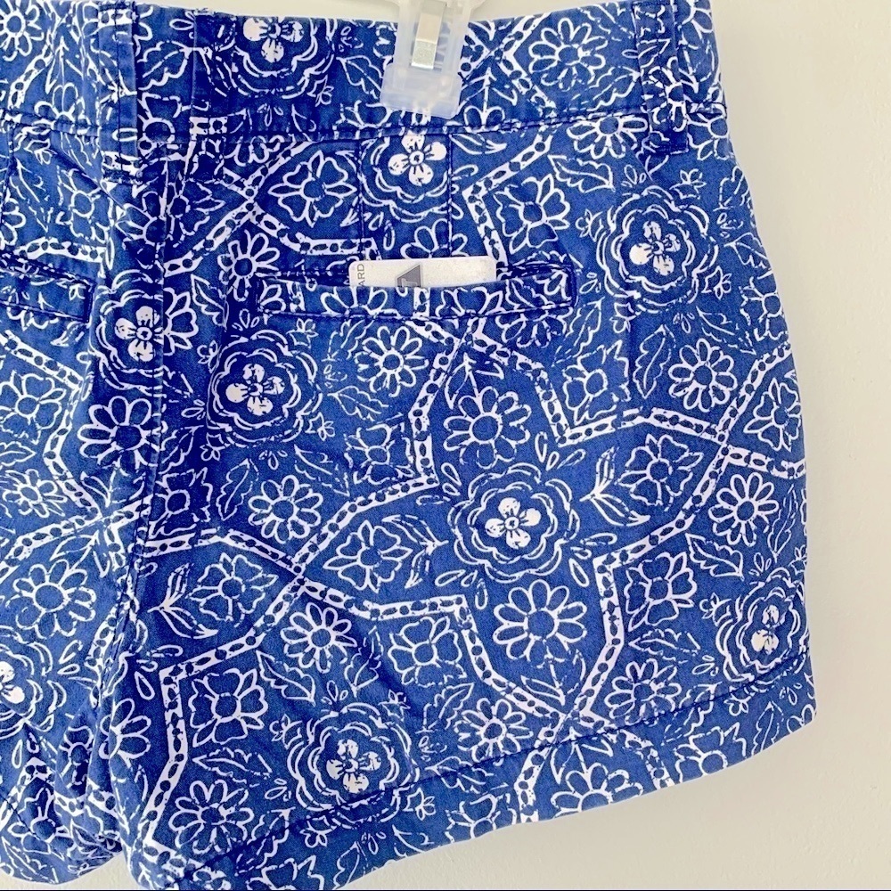 Old Navy Shorts Blue White Geometric Size 2 - Picture 10 of 10
